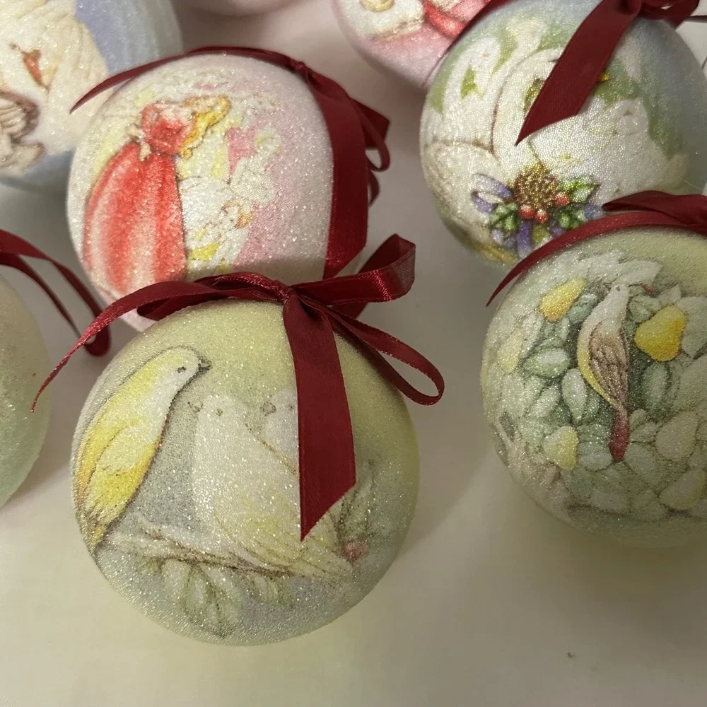 12 Days of Christmas Sugar Ball Ornament Set Excellent Glittered‎ Red Boxed 12pc